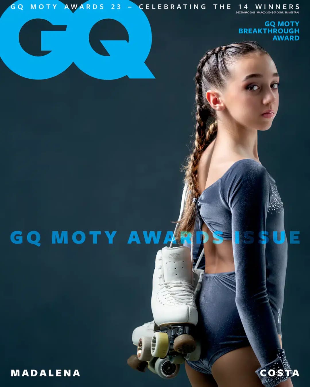 Capa da GQ com Madalena Costa de costas, os patins ao ombro, sobre fundo azul-escuro.